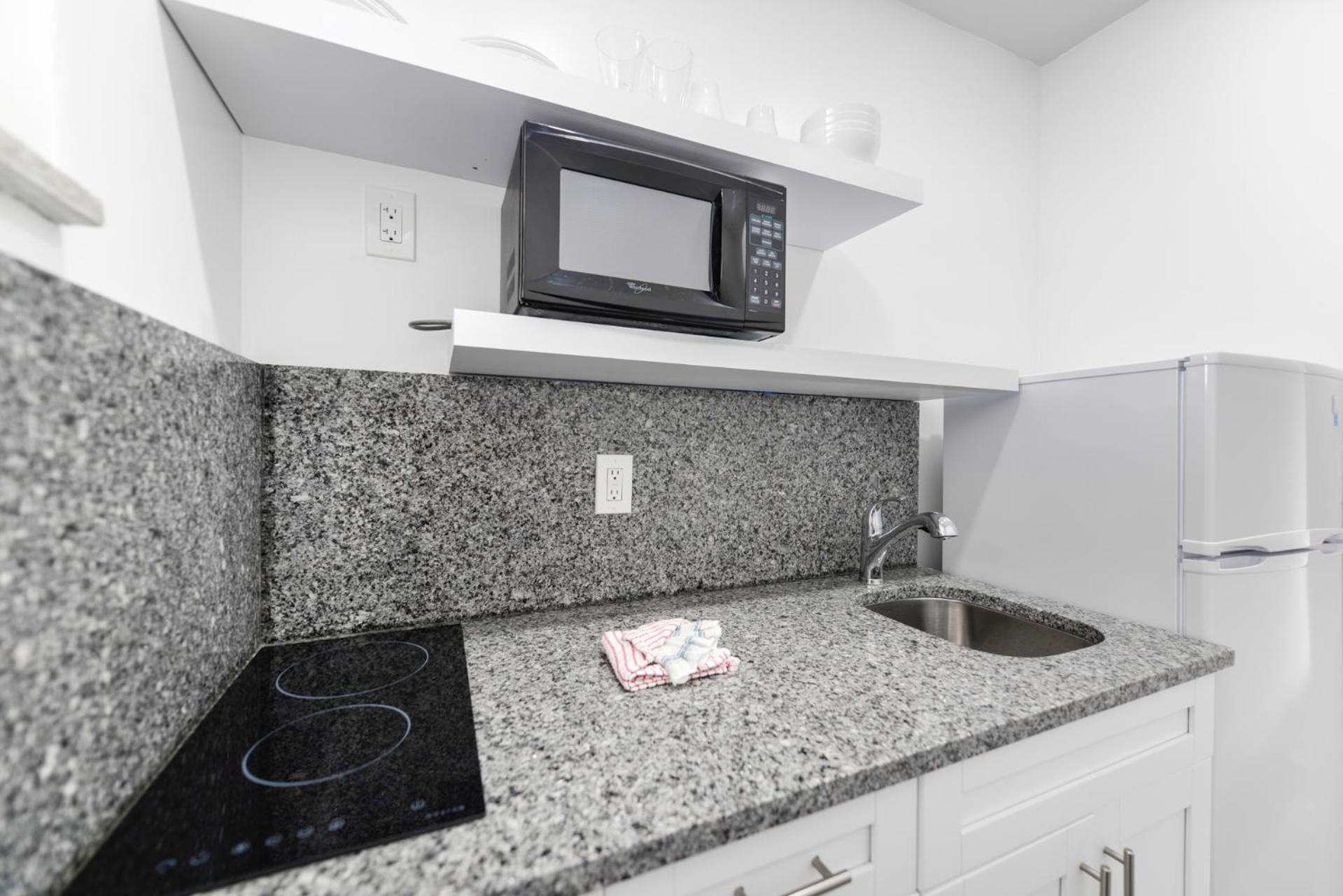 Fantastic Studio At The Beach With Parking&Pool - M43 Hollywood Bagian luar foto
